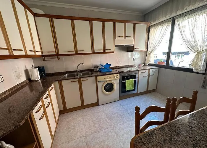 Comodo Y Centrico Apto. En Gijón