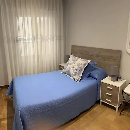 Cómodo Y Céntrico Apto. En Gijón