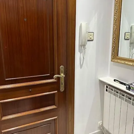 Apartamento Cómodo Y Céntrico Apto. En *